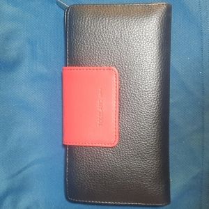 Tolblanc women's wallet Nwot